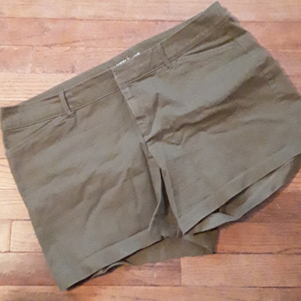Green Old Navy Pixie Shorts